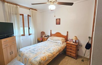 Resale - Villa - Los Alcázares