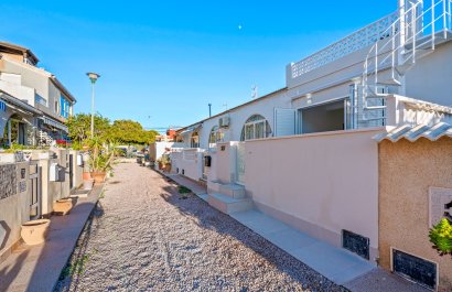Resale - Townhouse / Duplex / Corner - Torrevieia - El Chaparral