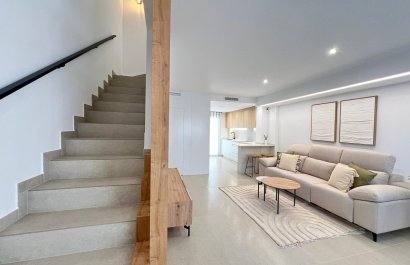Obra nueva - Townhouse / Duplex - Benferri