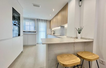 Obra nueva - Townhouse / Duplex - Benferri