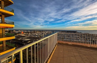 Resale - Apartment / flat - Santa Pola - Puerto