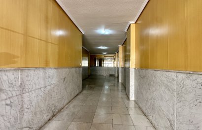 Resale - Apartment / flat - Torrevieia - Torrevieja