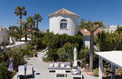 Resale - Villa - Torrevieia - La Siesta