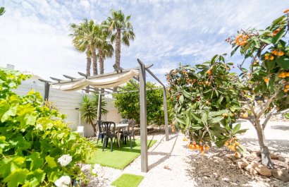 Resale - Villa - Torrevieia - La Siesta