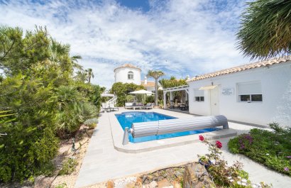 Resale - Villa - Torrevieia - La Siesta