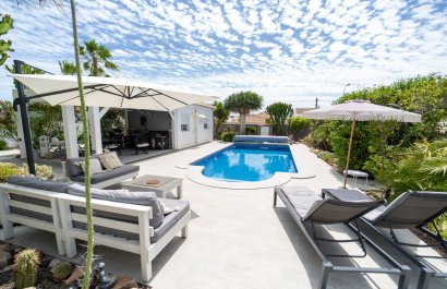 Resale - Villa - Torrevieia - La Siesta