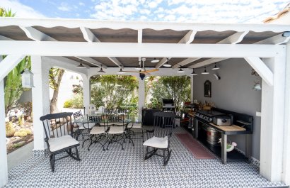 Resale - Villa - Torrevieia - La Siesta