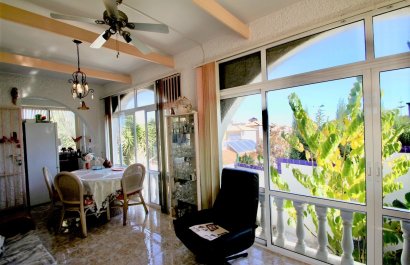 Resale - Villa - Orihuela Costa - Villamartín