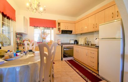 Resale - Villa - Orihuela Costa - Villamartín