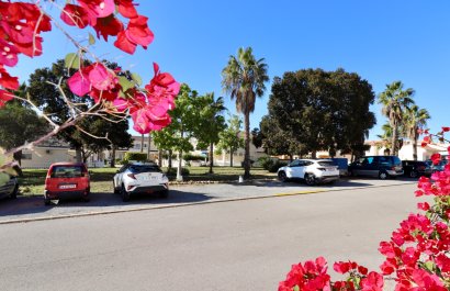 Reventa - Townhouse / Duplex - Ciudad Quesada - Doña Pepa