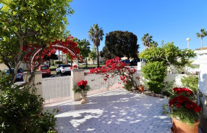 Reventa - Townhouse / Duplex - Ciudad Quesada - Doña Pepa