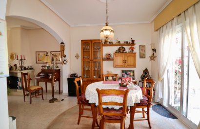 Reventa - Townhouse / Duplex - Ciudad Quesada - Doña Pepa