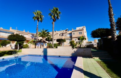 Reventa - Townhouse / Duplex - Ciudad Quesada - Doña Pepa