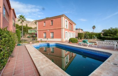 Resale - Villa - Benidorm - Zona de Poniente