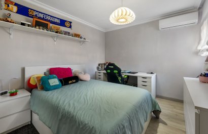 Resale - Townhouse / Duplex / Corner - Torrevieia - Aguas Nuevas