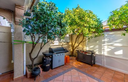 Resale - Townhouse / Duplex / Corner - Torrevieia - Aguas Nuevas