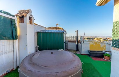 Resale - Townhouse / Duplex / Corner - Torrevieia - Aguas Nuevas