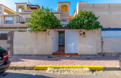 Resale - Townhouse / Duplex / Corner - Torrevieia - Aguas Nuevas