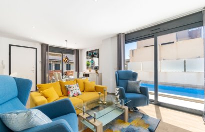 Resale - Villa - Torrevieia - Aguas Nuevas