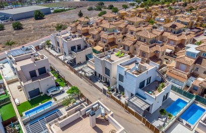 Resale - Villa - Torrevieia - Aguas Nuevas