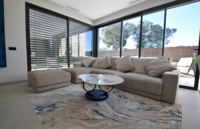 Resale - Villa - Orihuela - Las Colinas golf