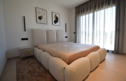 Resale - Villa - Orihuela - Las Colinas golf