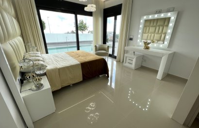 Resale - Villa - San Miguel de Salinas - Costa Blanca