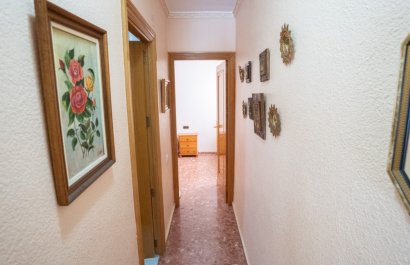 Resale - Apartment / flat - Torrevieia - Costa Blanca