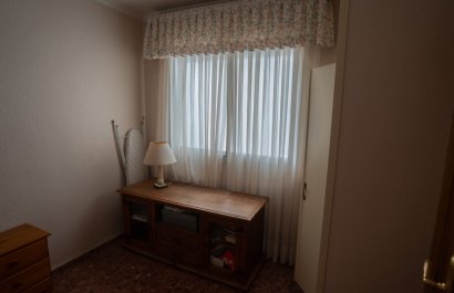 Resale - Apartment / flat - Torrevieia - Costa Blanca