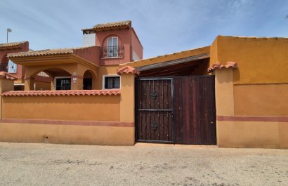 Resale - Villa - Torrevieia - Costa Blanca