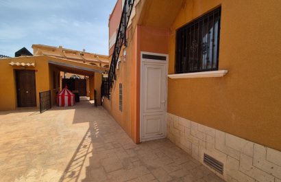 Resale - Villa - Torrevieia - Costa Blanca