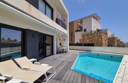 Resale - Villa - Torrevieia - Costa Blanca