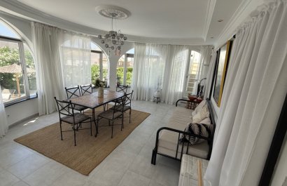 Resale - Villa - Torrevieia - Costa Blanca