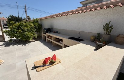 Resale - Villa - Torrevieia - Costa Blanca