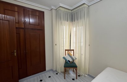 Resale - Apartment / flat - Torrevieia - Costa Blanca