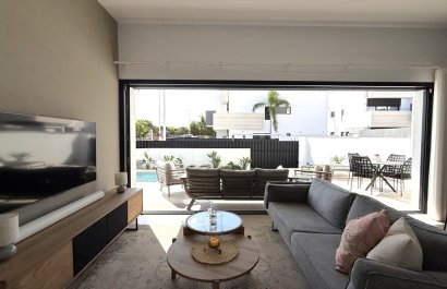 Resale - Apartment / flat - Pilar de la Horadada - Costa Blanca