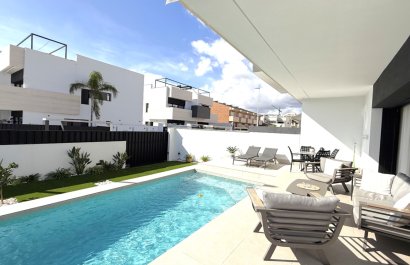 Resale - Apartment / flat - Pilar de la Horadada - Costa Blanca