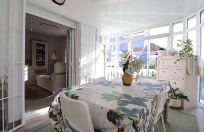 Resale - Villa - Orihuela Costa - Villamartín