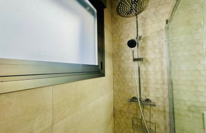 Resale - Villa - Orihuela Costa - Villamartín