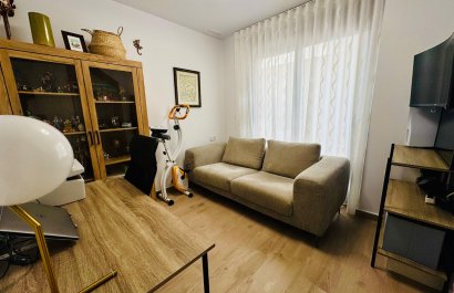 Resale - Villa - Orihuela Costa - Villamartín