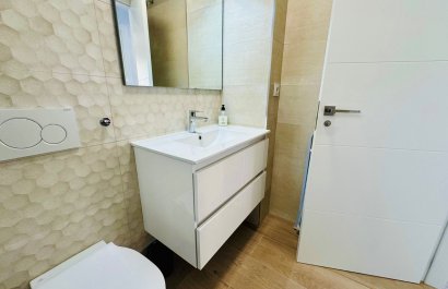 Resale - Villa - Orihuela Costa - Villamartín