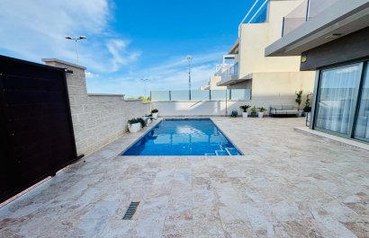 Resale - Villa - Orihuela Costa - Villamartín