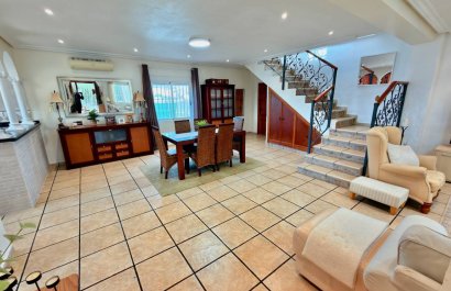 Herverkoop - Villa - Hondón de los Fráiles