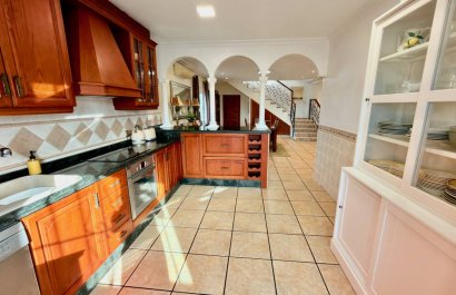 Herverkoop - Villa - Hondón de los Fráiles