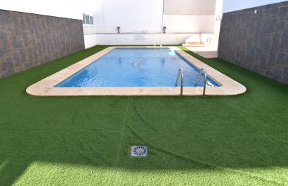 Reventa - Townhouse / Duplex - Guardamar del Segura
