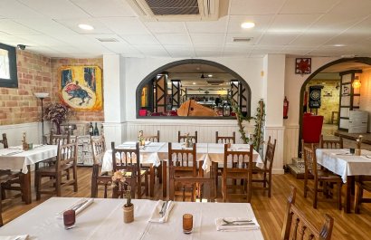 Resale - Commercial - Torrevieia - Nueva Torrevieja