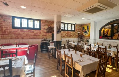 Resale - Commercial - Torrevieia - Nueva Torrevieja