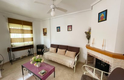 Resale - Townhouse / Duplex / Corner - Ciudad Quesada - Lo Marabú