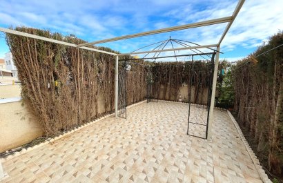 Resale - Townhouse / Duplex / Corner - Ciudad Quesada - Lo Marabú