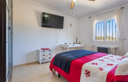 Resale - Country House - La Zarza